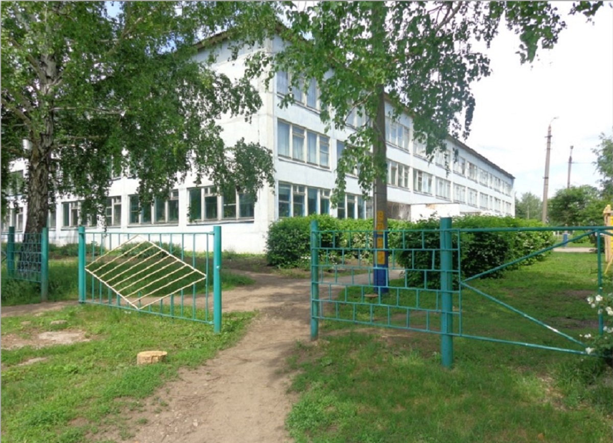 Здание школы